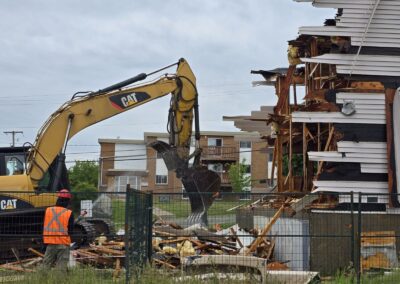 Pinecrest Apartments